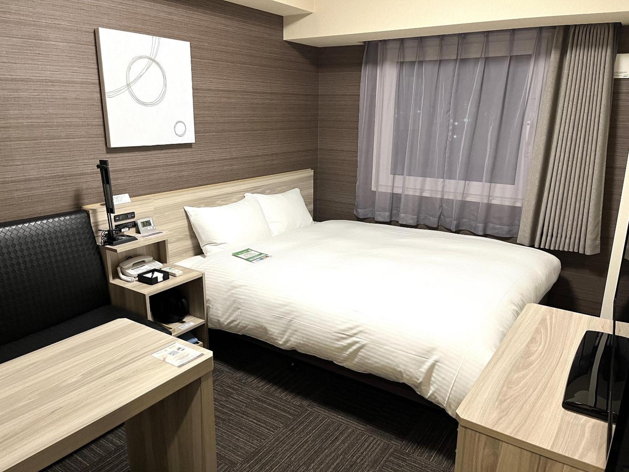 Hotel Route Inn Takamatsu Yashima Екстер'єр фото